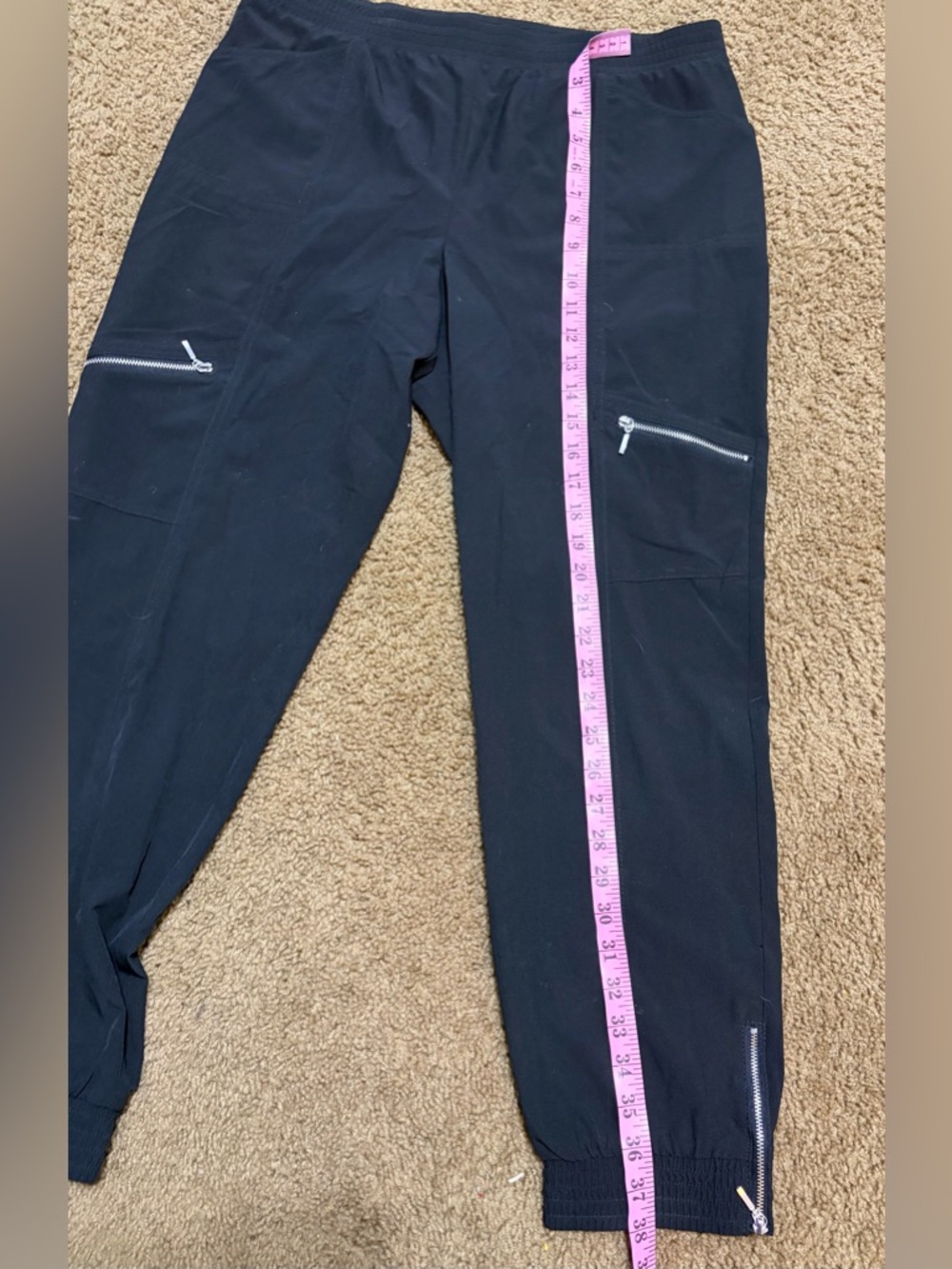 Zenergy by Chico’s Women's Black Zip-Pocket Jogger Pants Size 1 - Picture 9 of 10